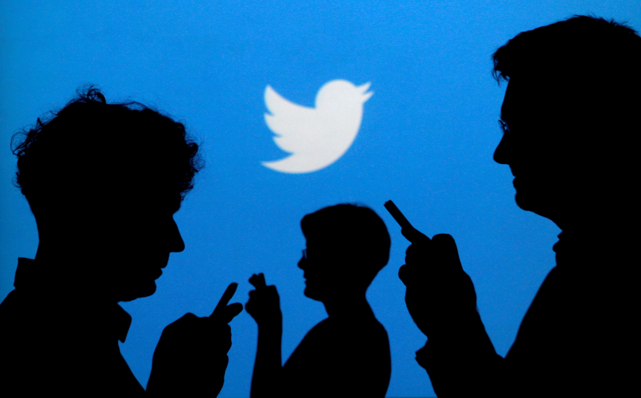Nhiều người dùng lo sợ bị lộ dữ liệu của họ trên Twitter.